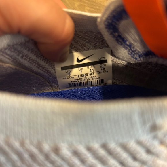 Nike Women's Air VaporMax 2023 Flyknit Shoes - Picture 7 of 9